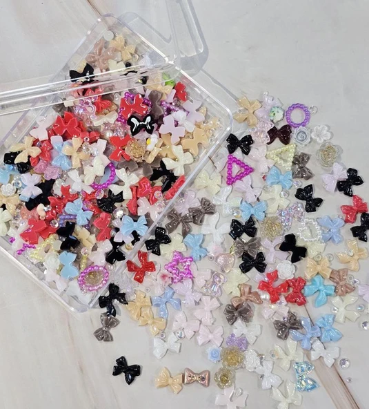 Tırnak Süsleme Charm Nail Art Charm Taşları Fiyonk Dizayn Mix 3D Tırnak Süsleri ürün görseli