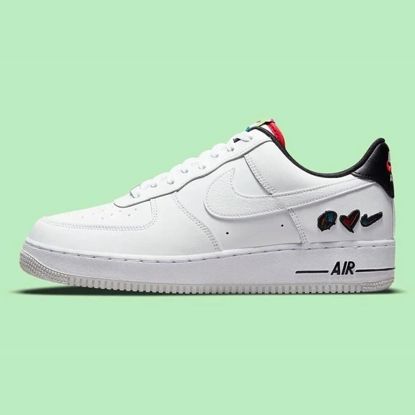 Nike Air Force 1 Low 07 LV8  Peace Love & Swoosh ürün görseli