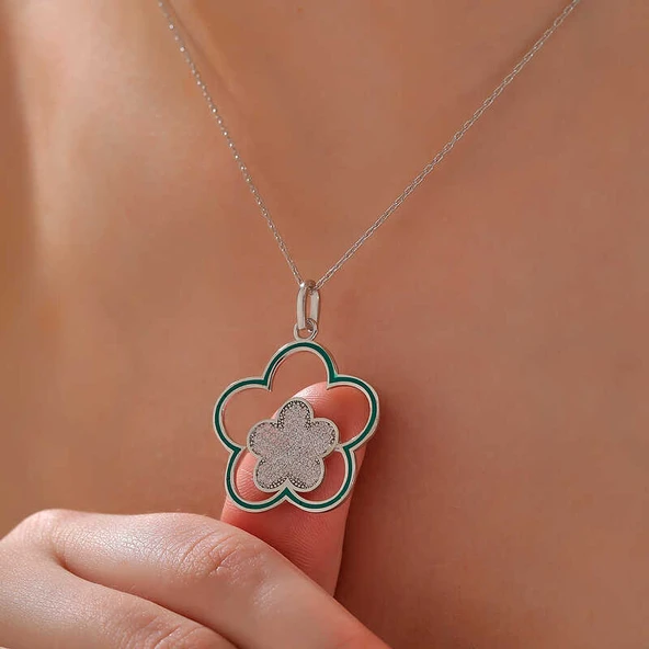 KENPAZAR 925 Ayar ​Gümüş Çiçek Desenli Kadın Kolye - Resim 2