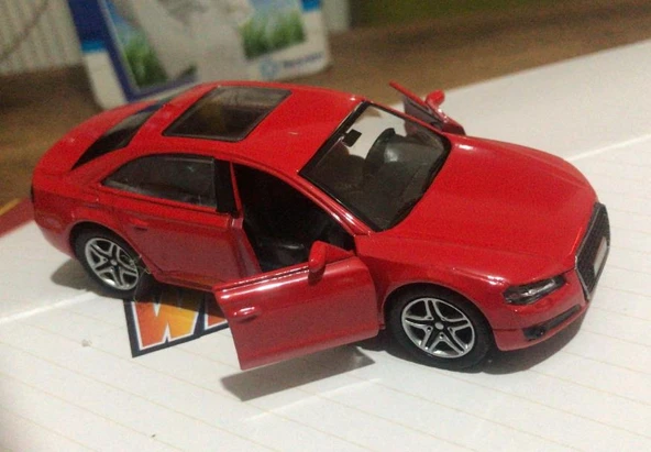 Oyuncak Metal Model Araba Açılır Kapı 1/36 Çek Bırak Kırmızı Audi - 4