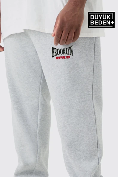 Büyük Beden Paça Lastikli Buyuk Brooklyn Baskılı İnce Eşofman Altı SPR24BEA49 - 10