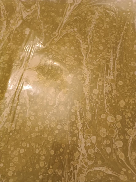 Ebru Sanatı - Mavi karışık Desenli kompozisyon Ebruzen, Ressam: Serpil ( Tunca ) imzası .Ebat : 34x 49 cm. - 2