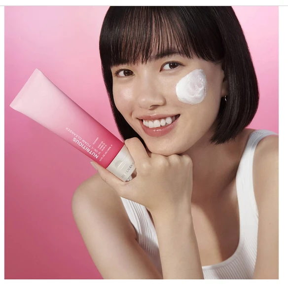 Estee Lauder Nutritious Cleanser - Köpüklü Temizleyici 125 ml - 3