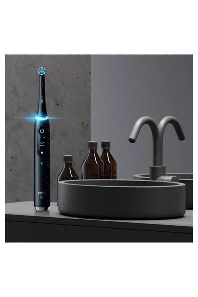 Oral-B iO 10 Kozmik Siyah Şarjlı Diş Fırçası - 7