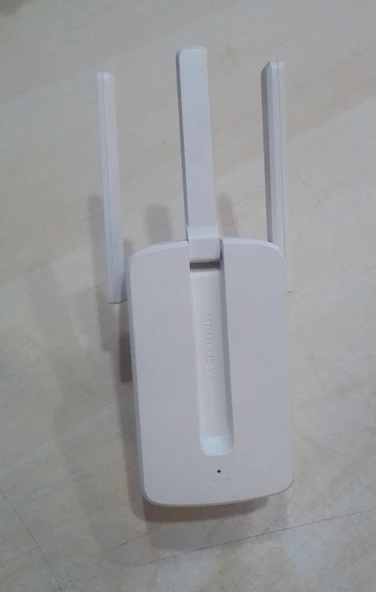 YAZILIM SORUNLU Mercusys MW300RE 300 Mbps 2.4 GHz Kablosuz Menzil Genişletici