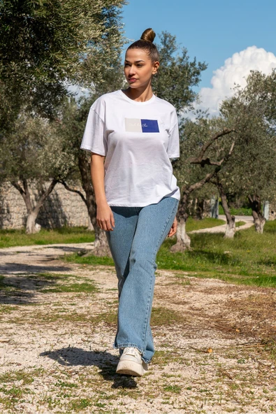 Kadın Oversize Fit Bisiklet Yaka Baskılı Kısa Kollu T-shirt - 3
