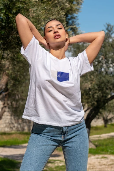 Kadın Oversize Fit Bisiklet Yaka Baskılı Kısa Kollu T-shirt - 5