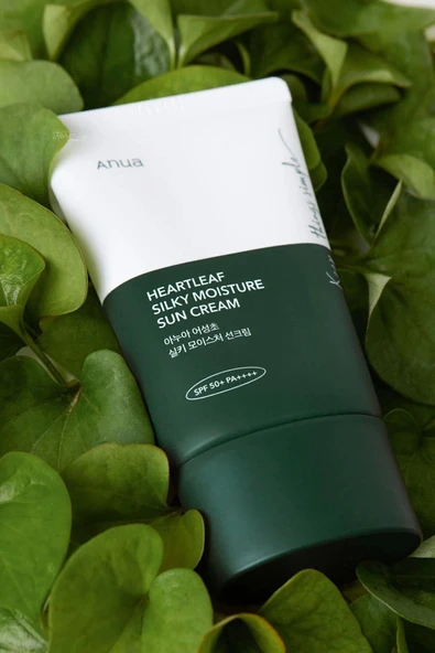 Heartleaf Silky Moisture Sun Cream Cildi Sakin Tutan Ipeksi Dokulu Güneş Kremi 50ml - 3
