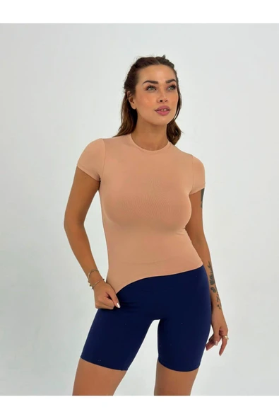 Fitted/vücuda Oturan Crop T-shirt - 12