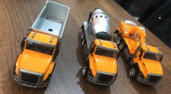 Oyuncak İnşaat Kamyonları Kazıcı Mikser Kasalı Taşıyıcı 3 lü Metal Set - 5
