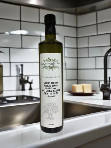 Naturel Sızma Soğuk Sıkım Olgun Hasat Mut Zeytinyağı Cam Şişe 750 ML