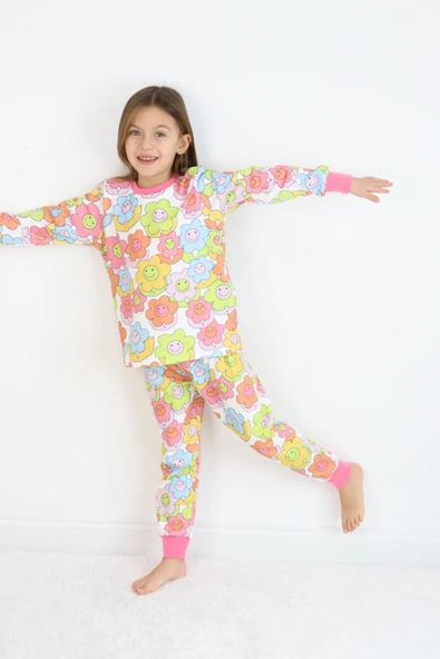 Kız Pijama Takımı - 11