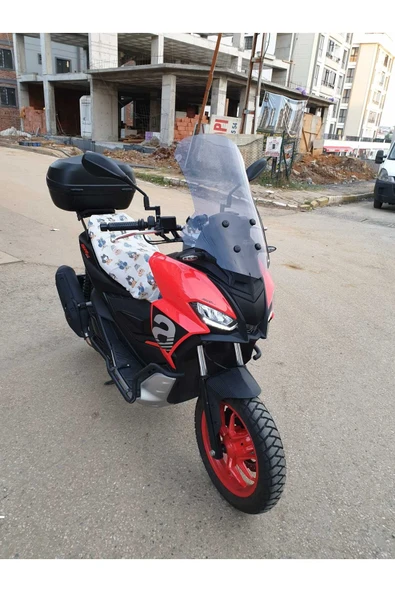 MOTOCAM Aprilia SR GT 200 Siperlik Ön Cam 2021 2024 Model 58cm Açıkfüme Renkli 4mm - 8