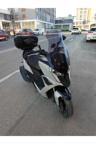 MOTOCAM Kymco Dink R 150 Siperlik Ön Cam 2023 2024 Model 77cm Açıkfüme Renkli 4mm