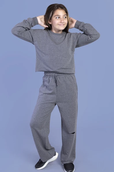 Toontoy Kız Çocuk Dizi Yırtmaç Detaylı Eşofman Takımı