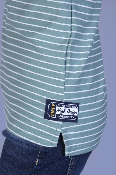 Toontoy Erkek Çocuk Nakışlı Kumaşı Çizgi Detaylı Tişört - Resim 4