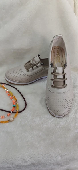 ÇİĞDEM KREM LASTİK BAĞLI GÜNLÜK KADIN AYAKKABI - Resim 4