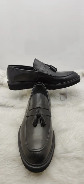 ÇİĞDEM SİYAH BASKILI GERÇEK DERİ ÖNÜ PÜSKÜLLÜ SPOR TABAN KLASİK AYAKKABI (M.S 34) - Resim 3