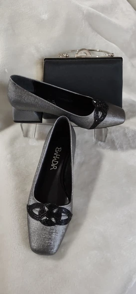 ÇİĞDEM ANTRASİT GRİ ÖNÜ TAŞ DETAYLI KALIN ÖKÇE KADIN AYAKKABI (BHDR A5A) - Resim 2