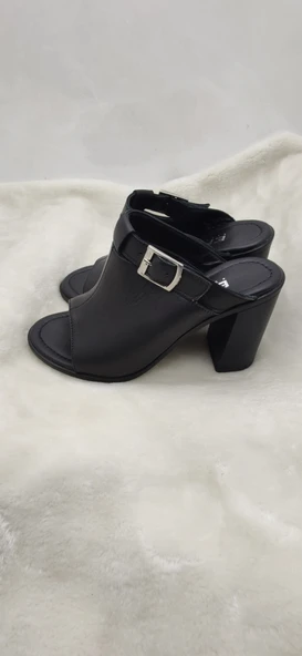 ÇİĞDEM GERÇEK DERİ SİYAH  KALIN TOPUKLU TERLİK - Resim 3