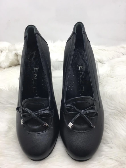 ÇİĞDEM SİYAH GERÇEK DERİ TOPUKLU KADIN AYAKKABI (ENZO) - Resim 2