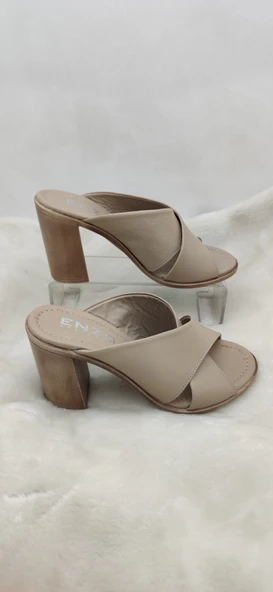 ÇİĞDEM GERÇEK DERİ BEYAZ ÇAPRAZ KESİM TOPUKLU TERLİK (T6) - 2