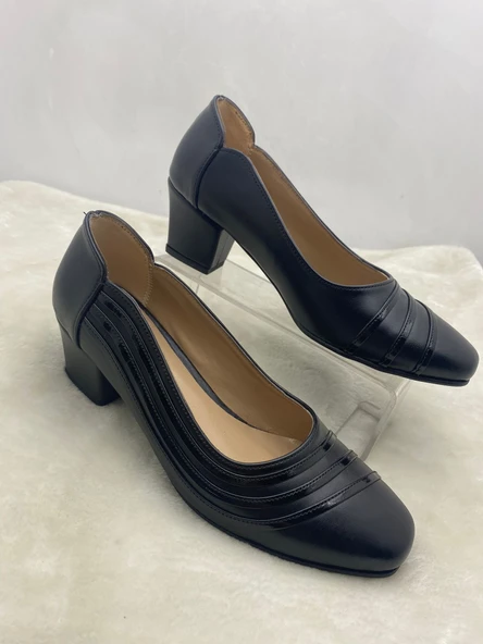 ÇİĞDEM SİYAH DERİ KÜT BURUN ALÇAK TOPUKLU AYAKKABI (AS4) - Resim 8