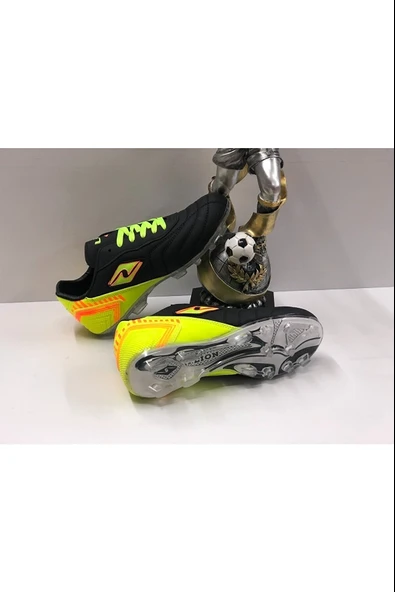 FUTBOL AYAKKABISI KRAMPON (LN) ürün görseli