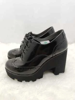 VENÜS GERÇEK AÇMA DERİ SİYAH KADIN BOT - Resim 2