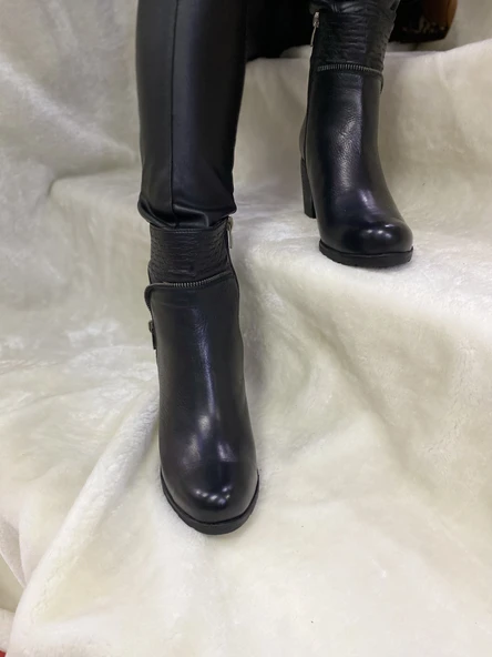 ÇİĞDEM GERÇEK DERİ SİYAH SÜS FERMUARLI TOPUKLU KADIN BOT (B5) - Resim 2