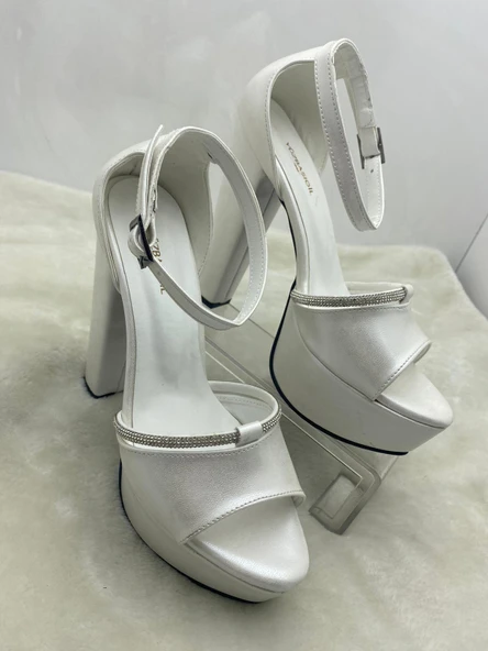 ÇİĞDEM  SİYAH SATEN BİLEKTEN TOKALI TAŞLI PLATFORM TOPUKLU AYAKKABI - Resim 7