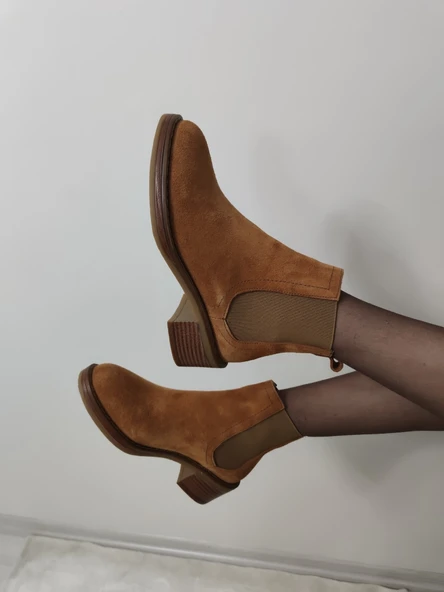 HELENSİ GERÇEK NUBUK DERİ YANLARI LASTİKLİ KADIN KISA BOT(ENZ B 16) - Resim 2