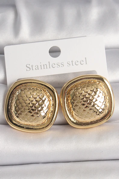 Pirinç Gold Renk İşlemeli Kare Model Kadın Küpe - EBJ250207W31195 ürün görseli