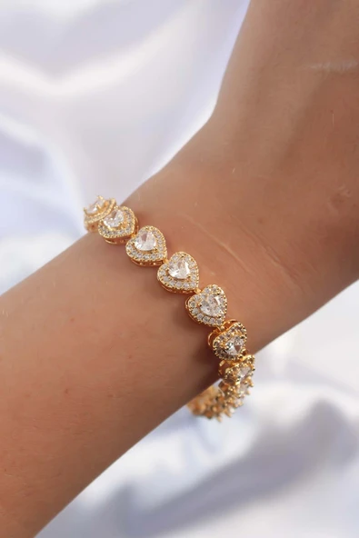Pirinç Vip Seri Gold Renk Zirkon Taşlı Kalp Model Bileklik - TJ-BB6316 - 2