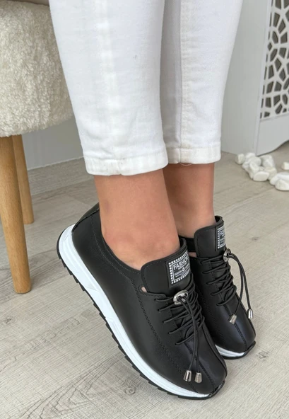 Monya Siyah Cilt Bağcıklı Spor Ayakkabı - 2
