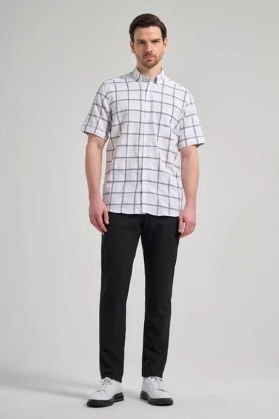 Kısa Kol Ekose Desen Armürlü Düğmeli Yaka cepli Pamuklu Classic Comfort Fit Gömlek 1004250166 - Resim 2