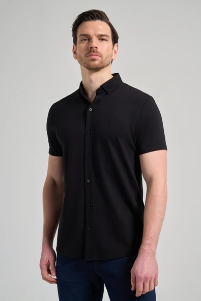 Siyah Kısa Kol Düz Örme İtalyan Yaka Düğmeli Cepsiz Pamuklu Classic Slim Fit Gömlek 1004250156_001 - Resim 2