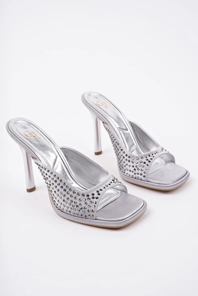 Muggo PUJA Küt Burun İnce Topuklu Taşlı Kadın Topuklu Terlik - 10