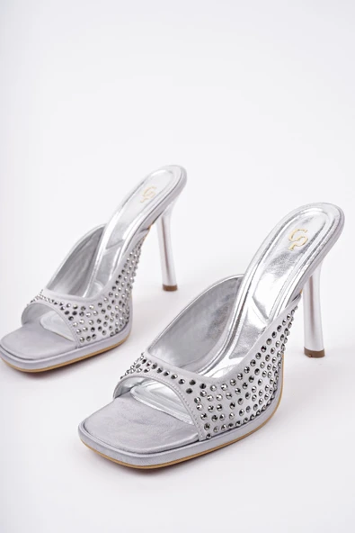 Muggo PUJA Küt Burun İnce Topuklu Taşlı Kadın Topuklu Terlik - 8