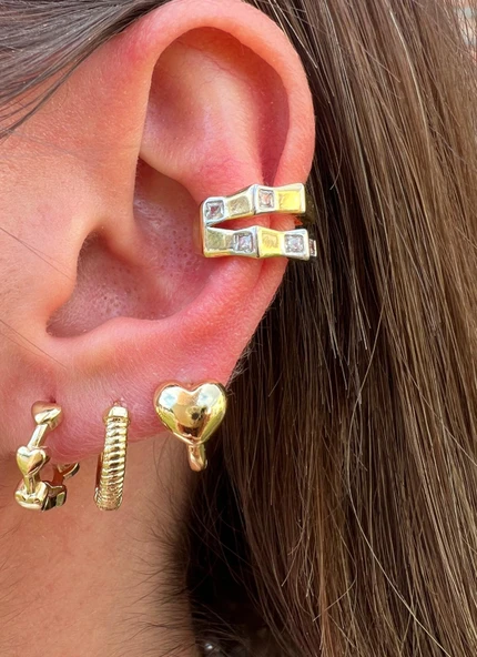 14K ÇİVİ MODEL KÜPE ürün görseli 1