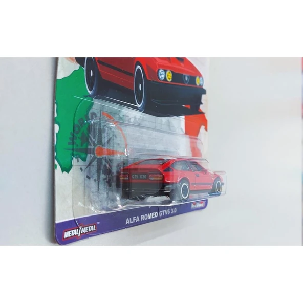 Hot Wheels Premium Alfa Romeo GTV6 3.0 FPY86 HRV80 - 4