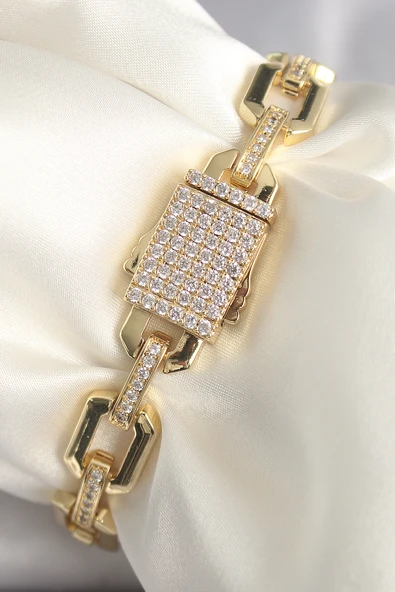 Pirinç Gold Renk Zirkon Taş Detaylı Kare Zincir Model Xuping VIP Exculusive Seri Kadın Bileklik