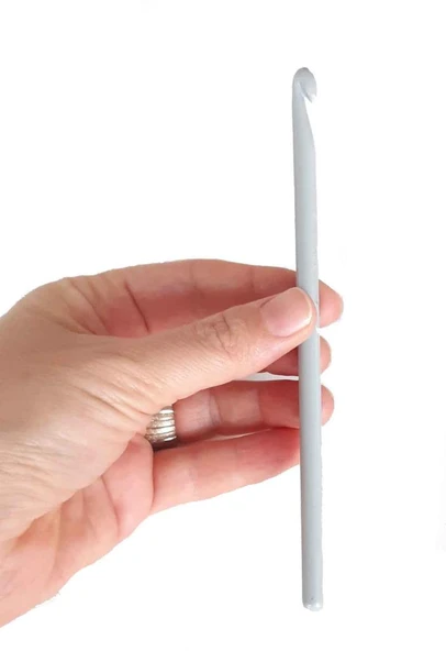 Çanta Aksesuar Plastik Tığ 5.5 Numara