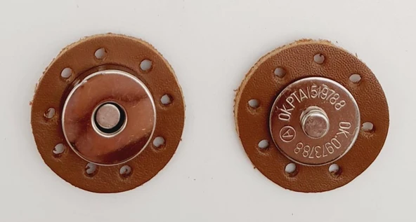 Çanta Aksesuar Gerçek Derili Mıknatıslı Çıtçıt Sütlü Kahve Gümüş Metalli ürün görseli 1