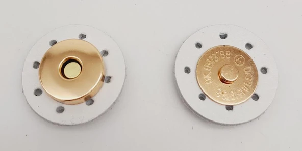 Çanta Aksesuar Gerçek Derili Mıknatıslı Çıtçıt Beyaz Light Gold Metalli
