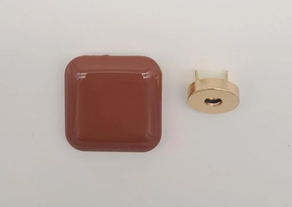Çanta Aksesuar 3.5 cm Kare Akrilikli Taba Renk Light Gold Mıknatıslı Kilit