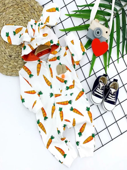 Kulaklı Kapşonlu Havuç Baskılı Uzun Kollu Kız Erkek Bebek Tulumu Ekru - Resim 2