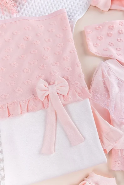 Dantel İşlemeli Kabartmalı 10 Parça Kız Bebek Hastane Çıkışı Kutulu %100 Pamuk - Resim 5