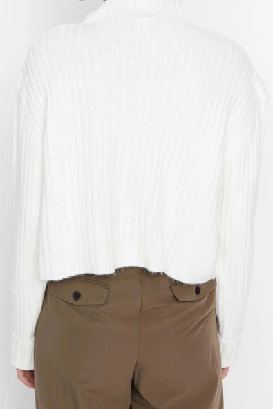 Kadın Modern Tarz Rahat Uzun Dik Yaka Düz Kol Crop Triko Hırka - Resim 5