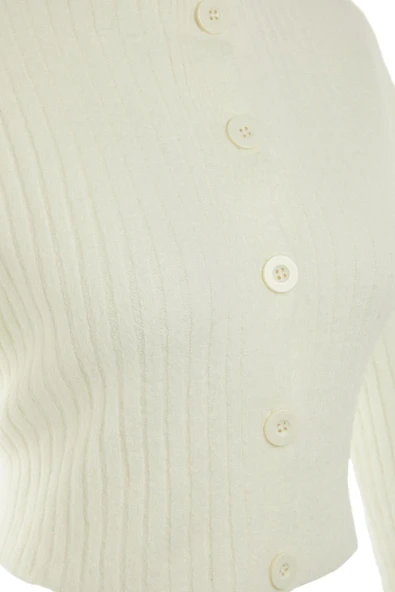 Kadın Modern Tarz Rahat Uzun Dik Yaka Düz Kol Crop Triko Hırka - Resim 4